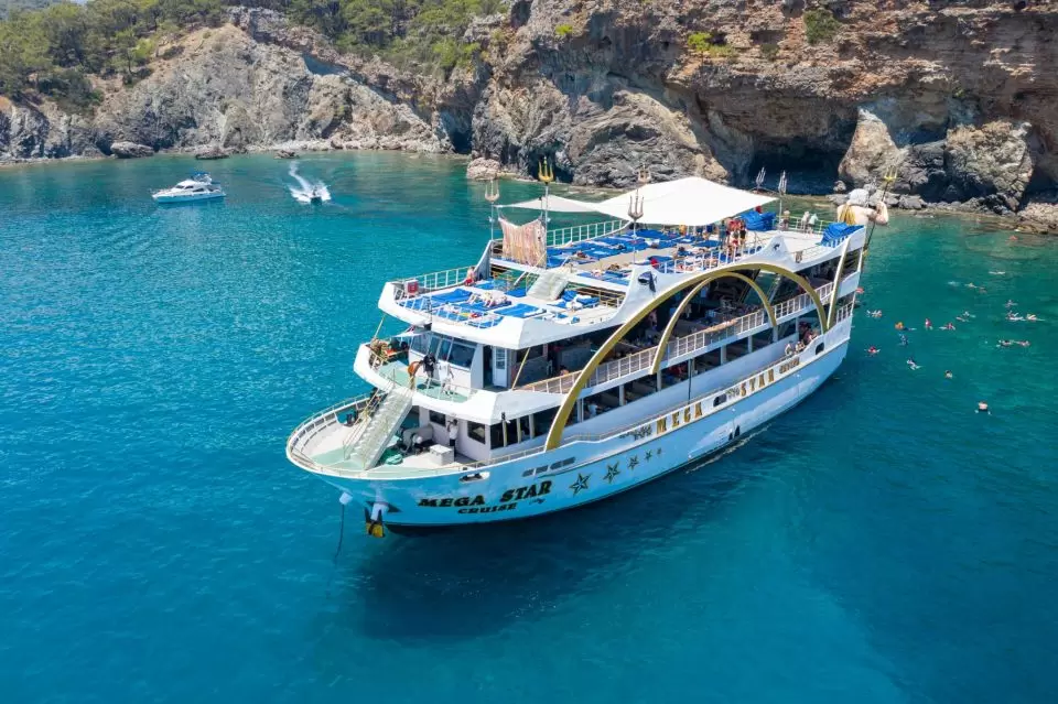 boat trips from antalya harbour